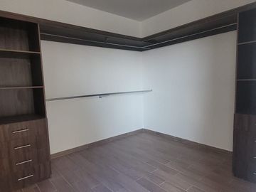 Casa en venta en Privada, frente a área verde en Pachuca de Soto, Hidalgo.