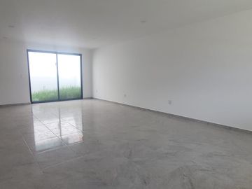 Casa en venta en Privada, frente a área verde en Pachuca de Soto, Hidalgo.