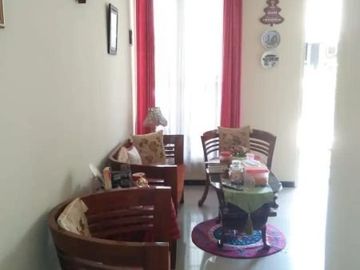 Rumah 2 Lantai Siap Huni Kebonsari Elveka Surabaya