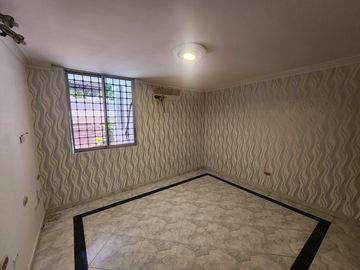 apartamento en arriendo en altos de riomar. Cod A107915