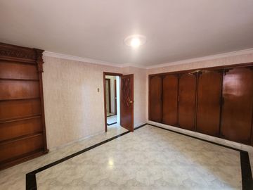 apartamento en arriendo en altos de riomar. Cod A107915