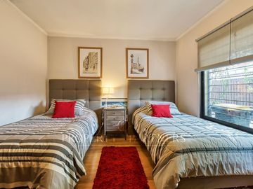 Oportunidad!  Casa remodelada en venta, La Reina.