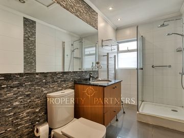 Oportunidad!  Casa remodelada en venta, La Reina.