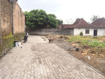 Tanah Jogjakarta Legalitas SHM-Pekarangan Hanya 300Jt di Ngaglik
