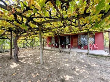 Venta de dos casas en parcela de 5000 mt2, Pelarco