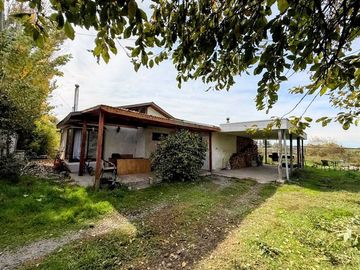 Venta de dos casas en parcela de 5000 mt2, Pelarco
