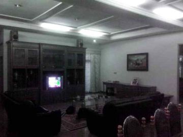 Rumah Arcamanik Dekat ke Kawasan Antapani, Cisaranten