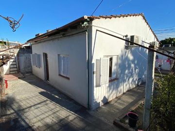 Casa en venta en Ezpeleta Este