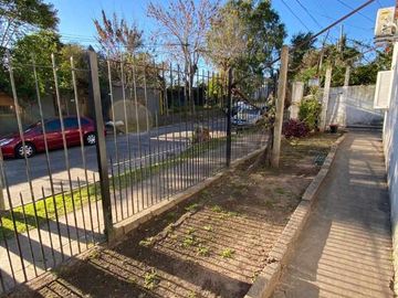 Casa en venta en Ezpeleta Este