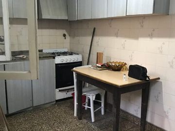 Casa en venta en Ezpeleta Este
