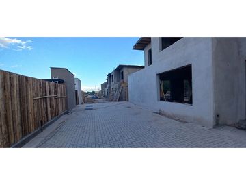 VENTA DE CONDOMINIOS BARRIO PRIVADO GRAN BOEDO  LUJAN DE CUYO