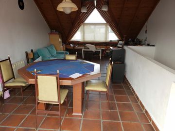 Duplex 4 ambientes + Playroom + Fondo + garage - IMPECABLE