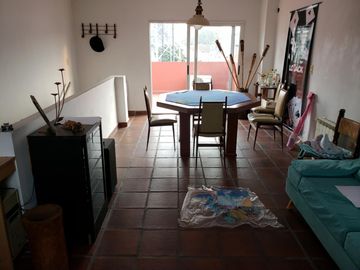 Duplex 4 ambientes + Playroom + Fondo + garage - IMPECABLE