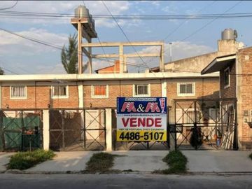 Duplex en venta en Villa Luzuriaga