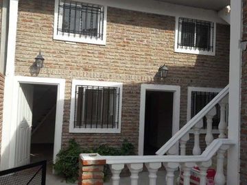 Duplex en venta en Villa Luzuriaga
