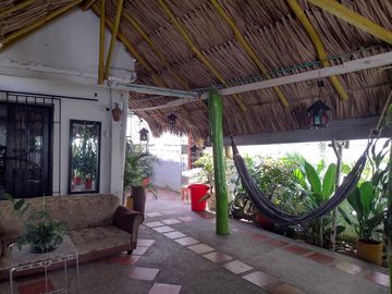 casa-local en venta en las petronitas. Cod V101911