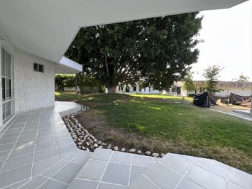 Casa en Venta en Fraccionamiento Arcada Alameda en Celaya Gto .