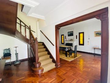 Chalet en venta en Castelar Norte