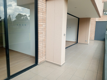 apartamento en arriendo/venta en circunvalar occidental. Cod A401254