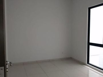 Rumah sewa kosongan dalam cluster di sereniahills lebak bulus