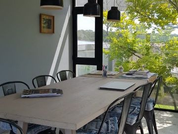 Casa de diseño sobre ruta 11 sur