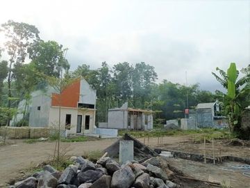 Rumah Mewah Dalam Perum Elite Harga Ekonomis