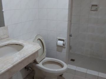 Asia Tower 1BR unit with Parking for Rent