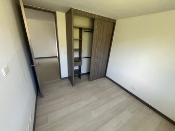 apartamento en arriendo en envigado. Cod A218070