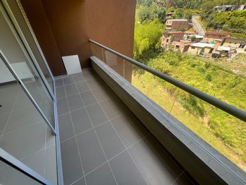 apartamento en arriendo en envigado. Cod A218070