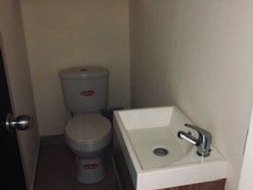 Venta de casa cuatro habitaciones en urbanización Arboletta km 15,5 de la vía Salitre