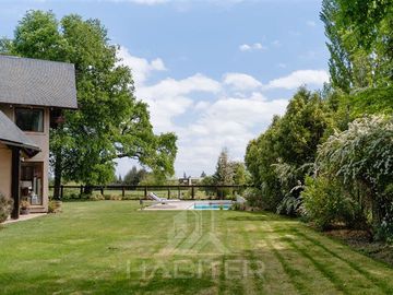 Casa en Venta en Camino Antuco Club de Golf