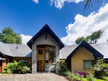 Casa en Venta en Camino Antuco Club de Golf