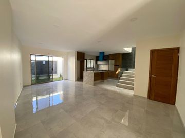 Casa En Venta en Altavista Residencial - Argenta  238