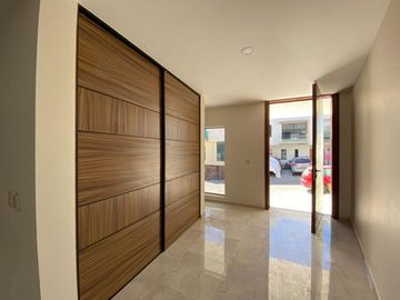 Casa En Venta en Altavista Residencial - Argenta  238