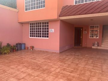 Edificio en venta en Villas del Alamo, Pachuca