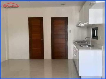 4 Bedroom Single Attached House & Lot in Culiat, Quezon City
