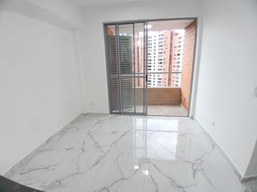 apartamento en arriendo en prados de sabaneta. Cod A218166