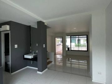 3 Bedroom Townhouse for sale at Malada Maz