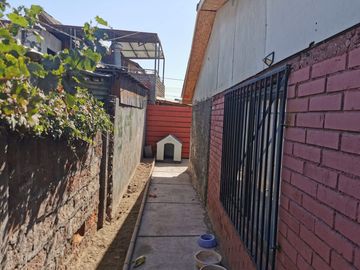 Casa remodelada en pasaje, linda y acogedora