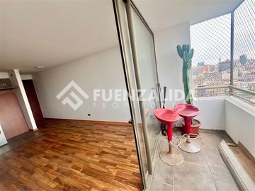 Departamento en venta de 1 Dorm 1 B Clínica Dávila. Recoleta