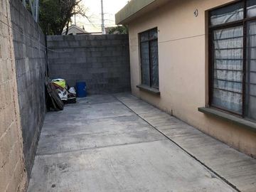 CASA VENTA remodelar o demoler en CASCO URBANO DE SAN PEDRO