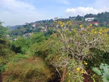Rumah Adem di Dago Dekat Tubagus Ismail & Dipatiukur