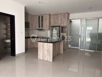 Dijual Rumah Pik 2 Siap Huni Furnished