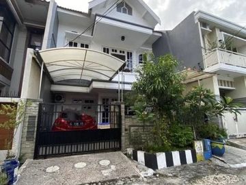 Rumah Babatan Pantai Sangat Bagus 2 Lantai di Sutorejo Surabaya