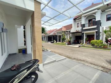 RUMAH DALAM PERUMAHAN CONDONGCATUR DEKAT UGM