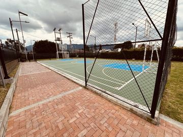 casa en venta en variante - cajica -. Cod V5358