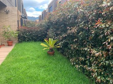 casa en venta en variante - cajica -. Cod V5358