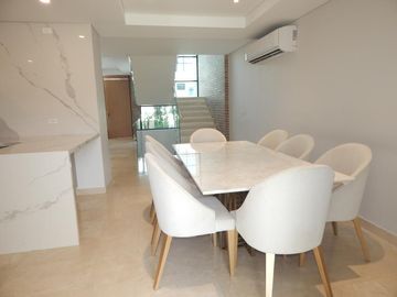 casa condominio en arriendo/venta en villa campestre. Cod V90035