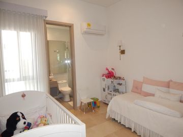 casa condominio en arriendo/venta en villa campestre. Cod V90035