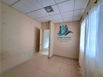 VENDO CASA COMERCIAL  EN VIA PRINCIPAL ALGARROBOS